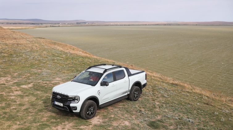 Ford Ranger PHEV - test