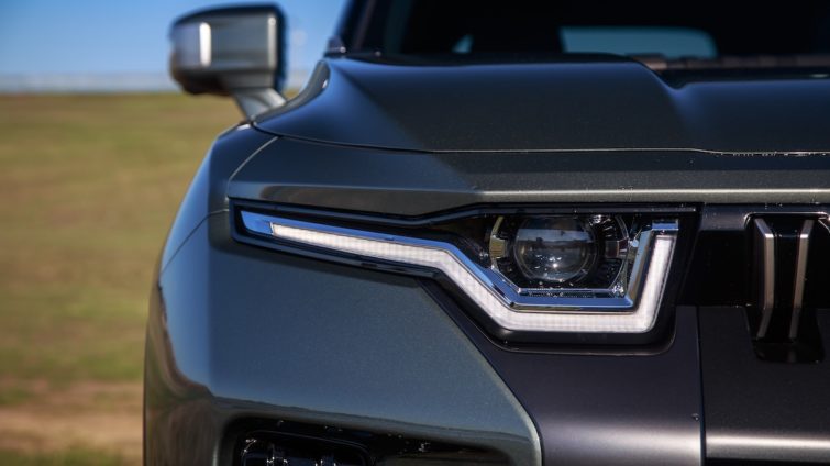 KGM KGM Torres Hybrid _test drive