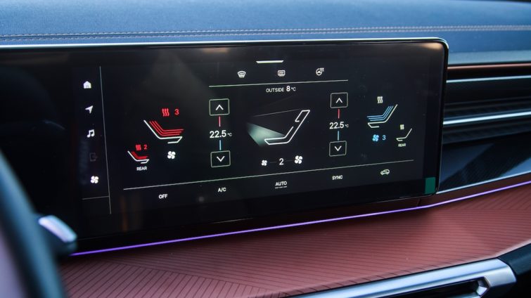 KGM Torres Hybrid _test drive