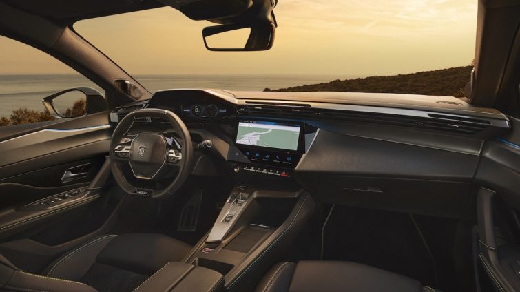 Peugeot 408 facelift 