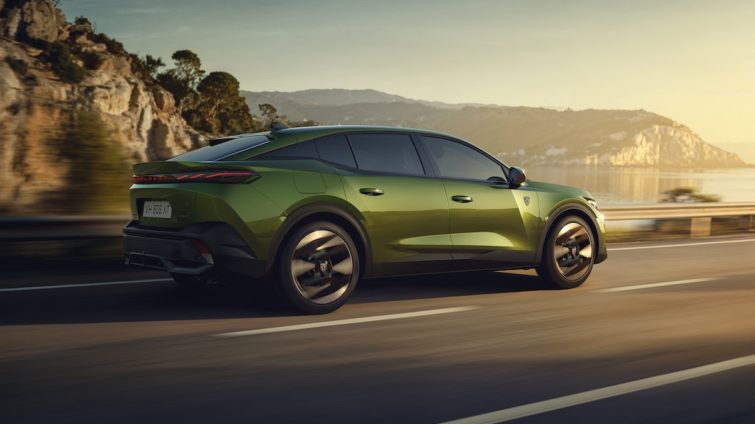 Peugeot 408 facelift