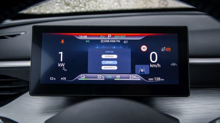 test BYD Seal 5 DM-i