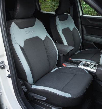 Dacia Duster Hybrid G-150 4x4