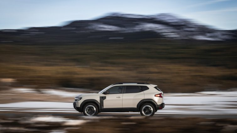 Dacia Duster Hybrid G-150 4x4