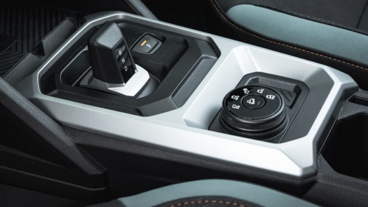 Dacia Duster Hybrid G-150 4x4