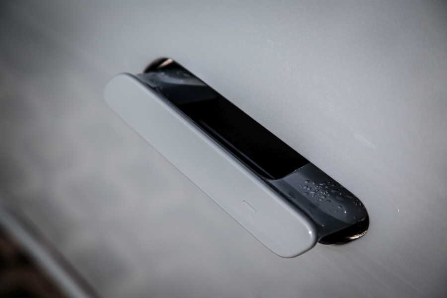 test BMW iX3 50 xDrive