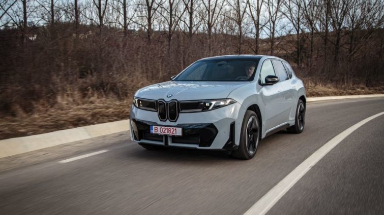 test BMW iX3 50 xDrive