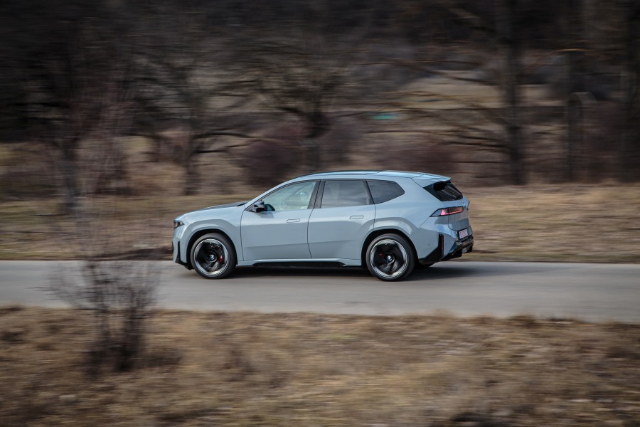 test BMW iX3 50 xDrive