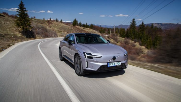 Volvo ES90
