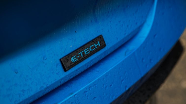 test 13 modele PHEV Renault Rafale E-Tech