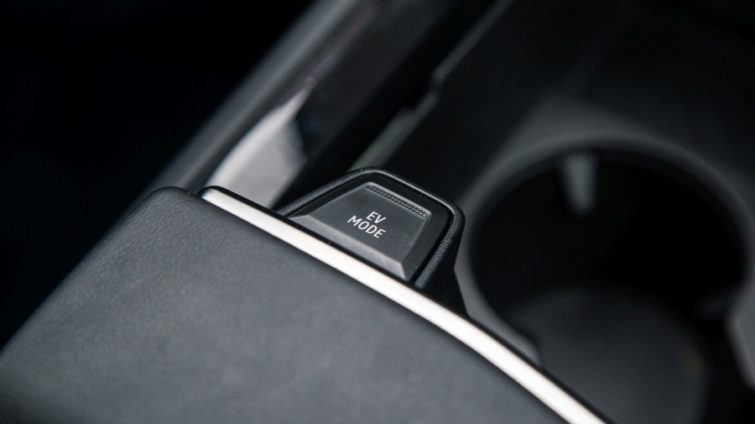 test 13 modele PHEV Renault Rafale E-Tech