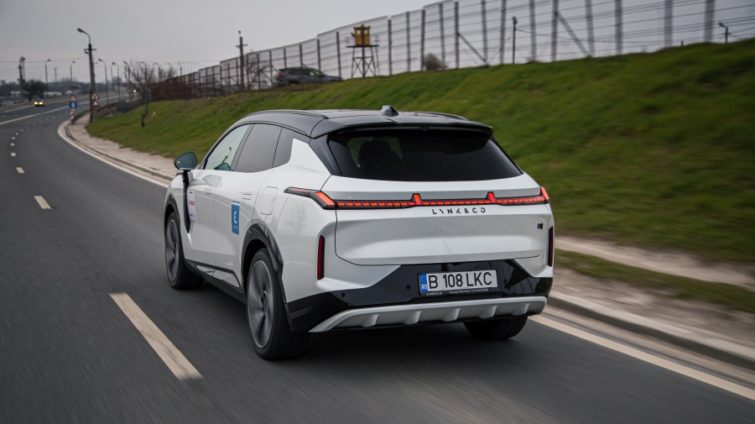 test 13 modele PHEV 2026 Lynk&Co 08
