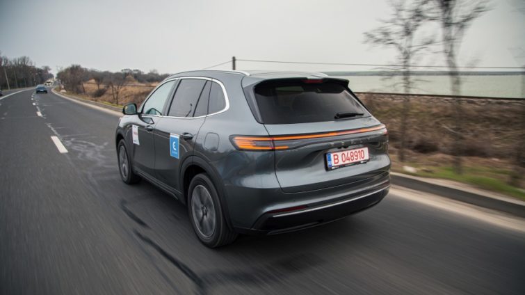 test 13 modele PHEV 2026 Geely Starray EM-i