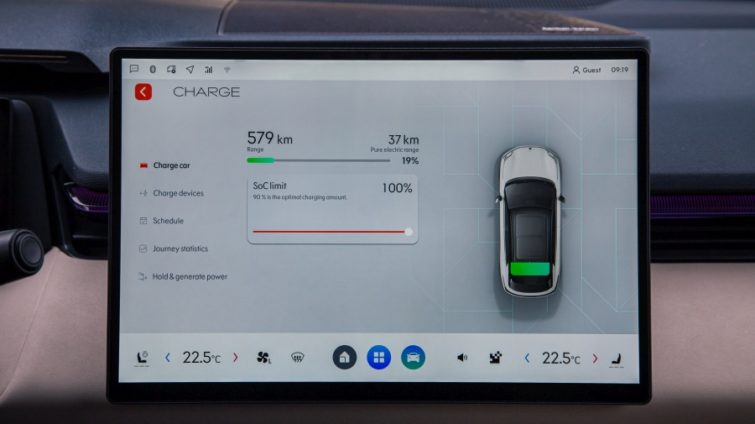 test 13 modele PHEV 2026 Lynk&Co 08
