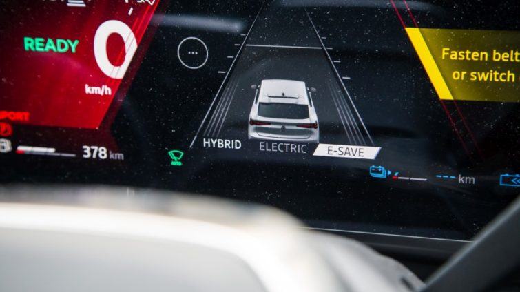 test 13 modele PHEV Renault Rafale E-Tech