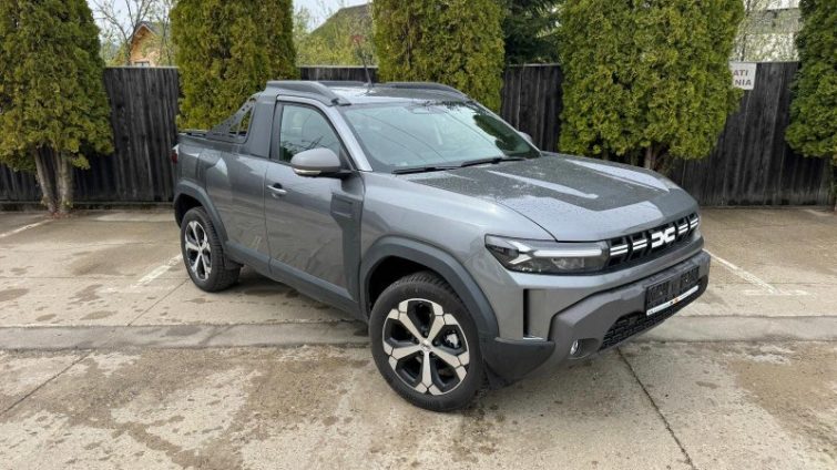 Dacia Duster pick-up cabină simplă