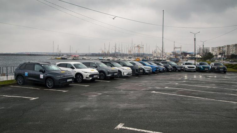 test 13 modele PHEV 2026