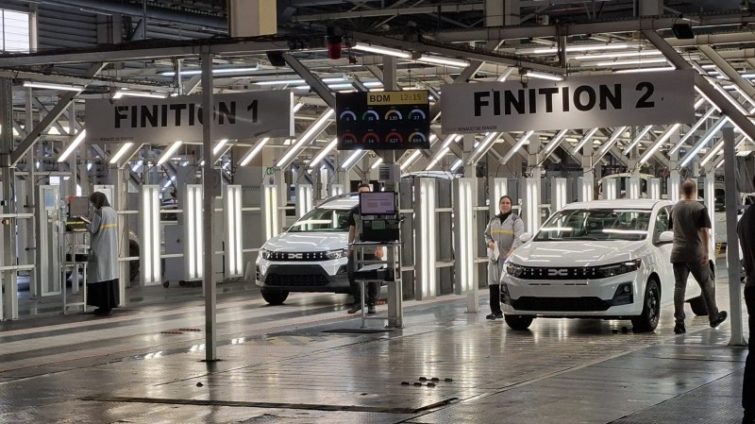 uzina dacia Tanger, Maroc