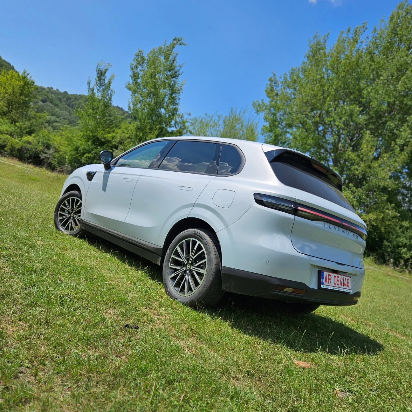 Leapmotor B10