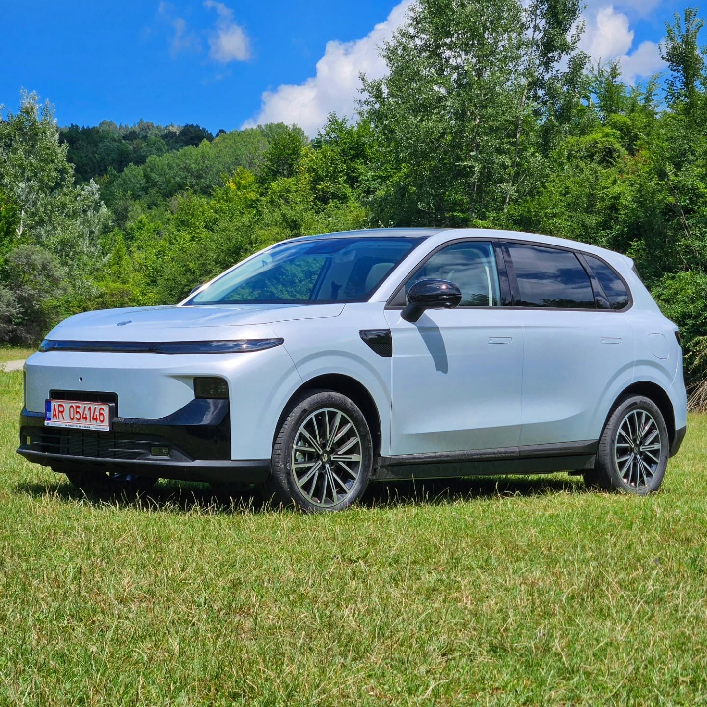 Leapmotor B10