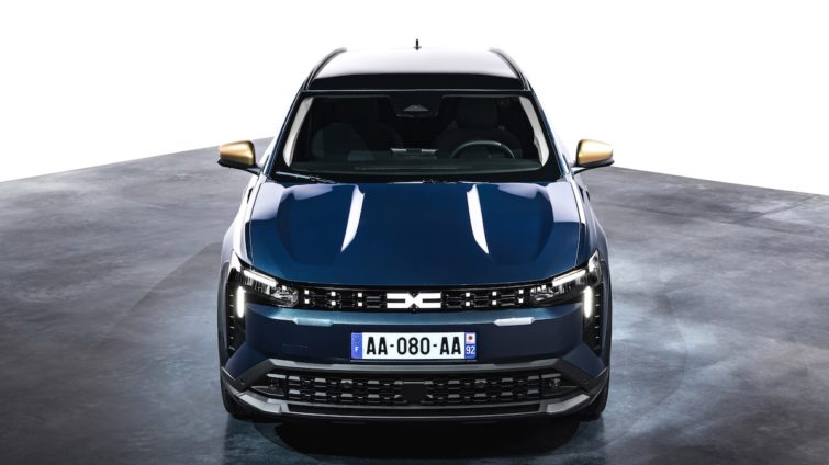 Dacia Striker