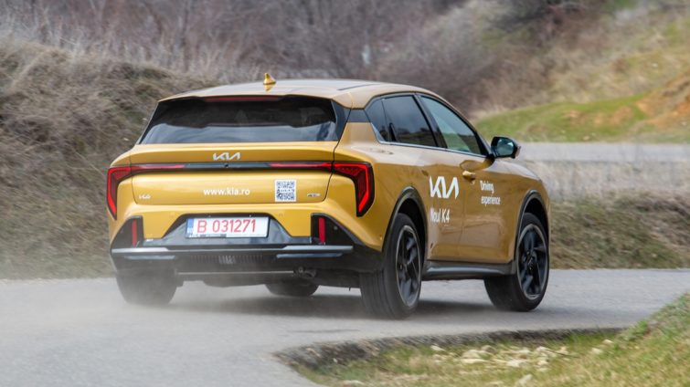 Kia K4