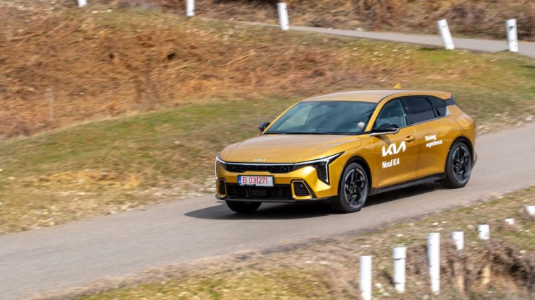 Kia K4