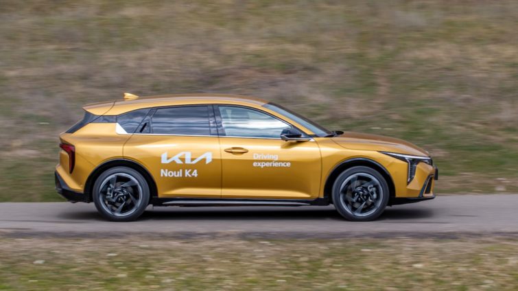 Kia K4