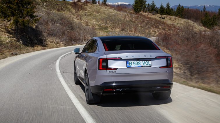 Volvo ES90