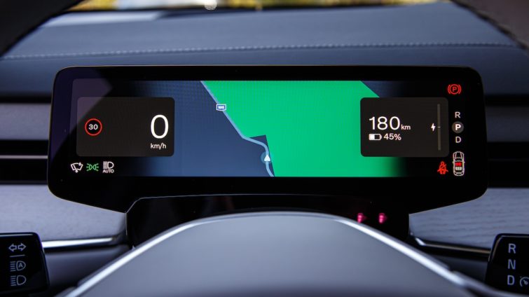 Volvo ES90