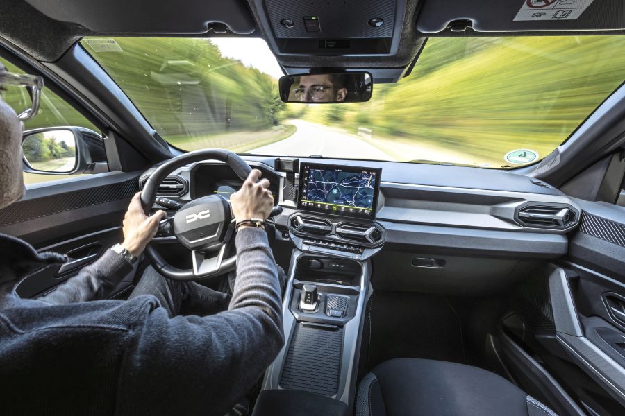 test comparativ Dacia Bigster