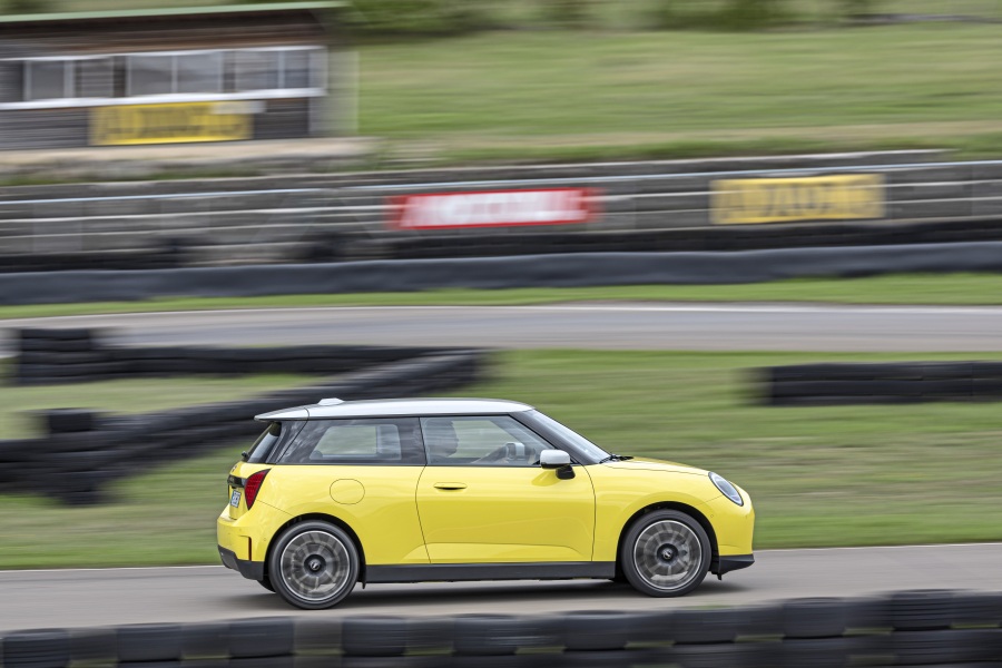 fascinatie Renault 5, Mini Cooper E, Fiat 500e