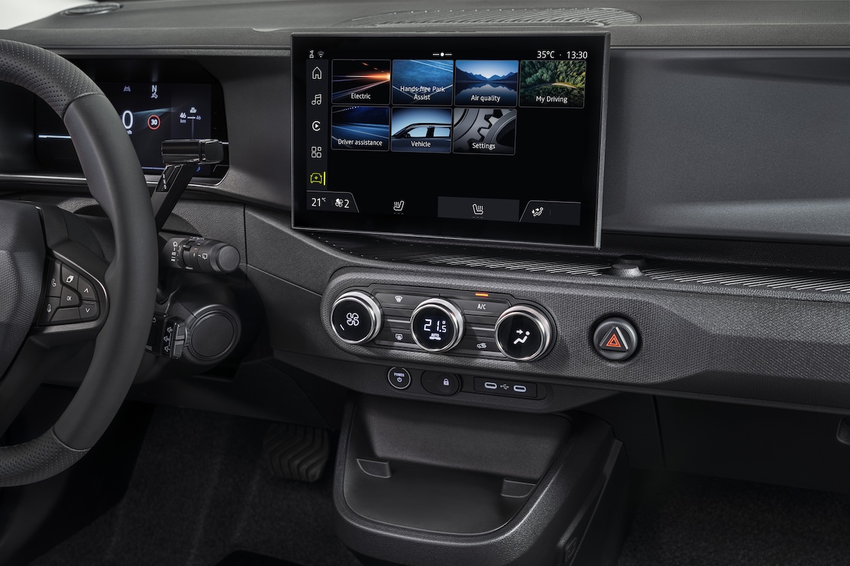 Nissan Pixo