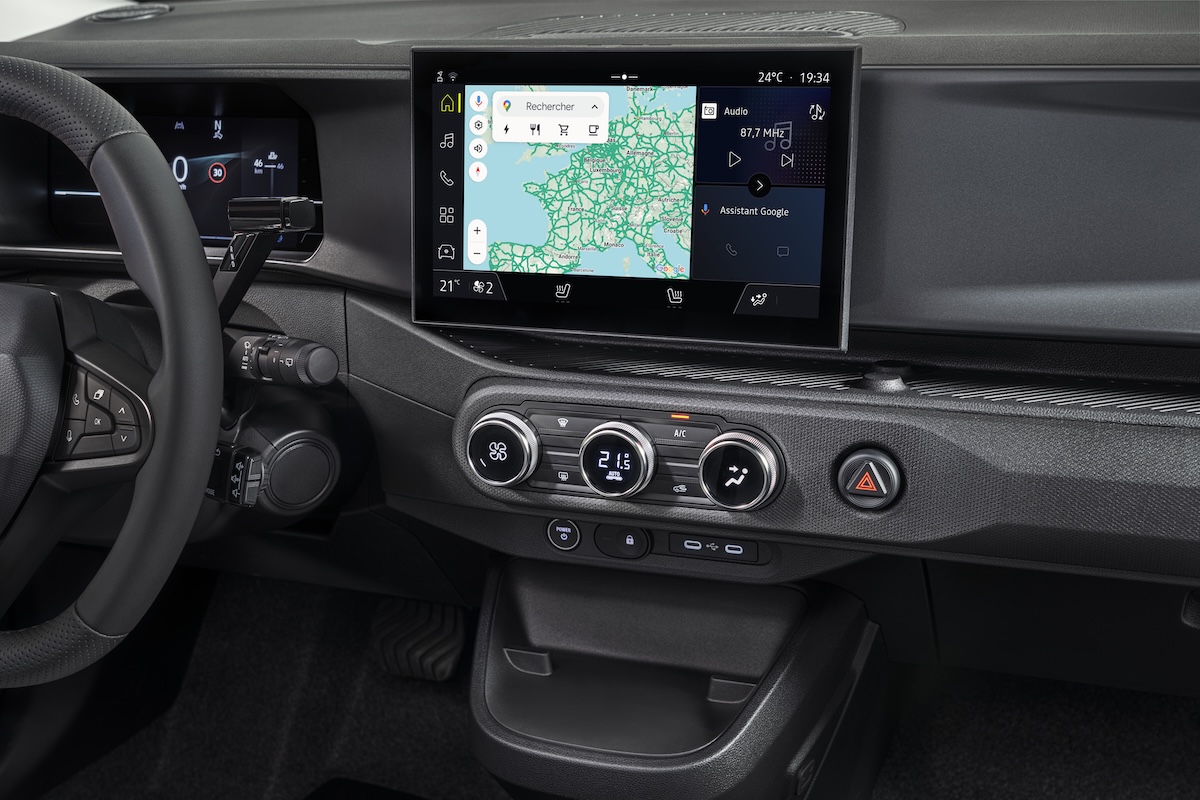 Nissan Pixo