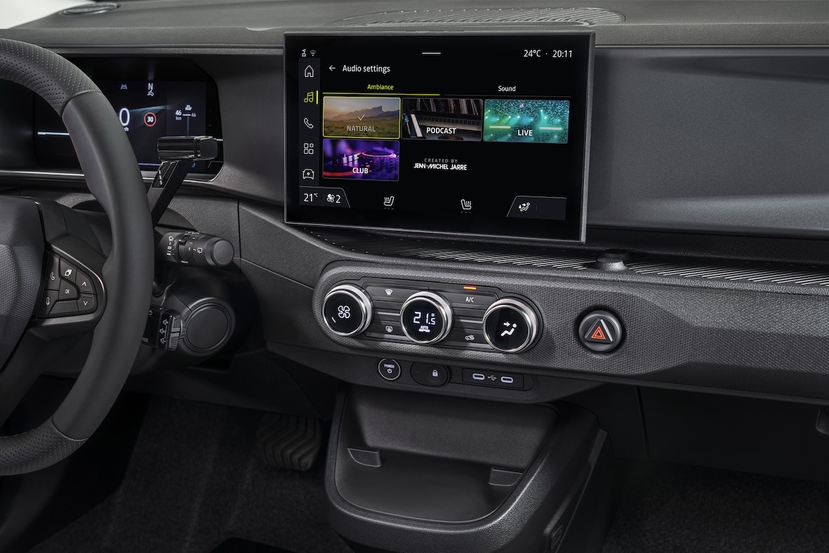 Nissan Pixo
