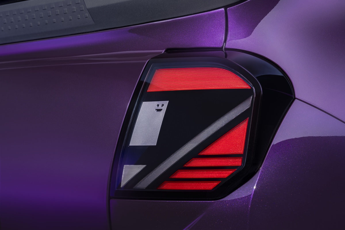 Nissan Pixo