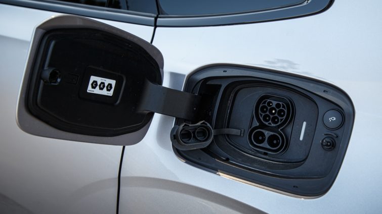 Volvo ES90